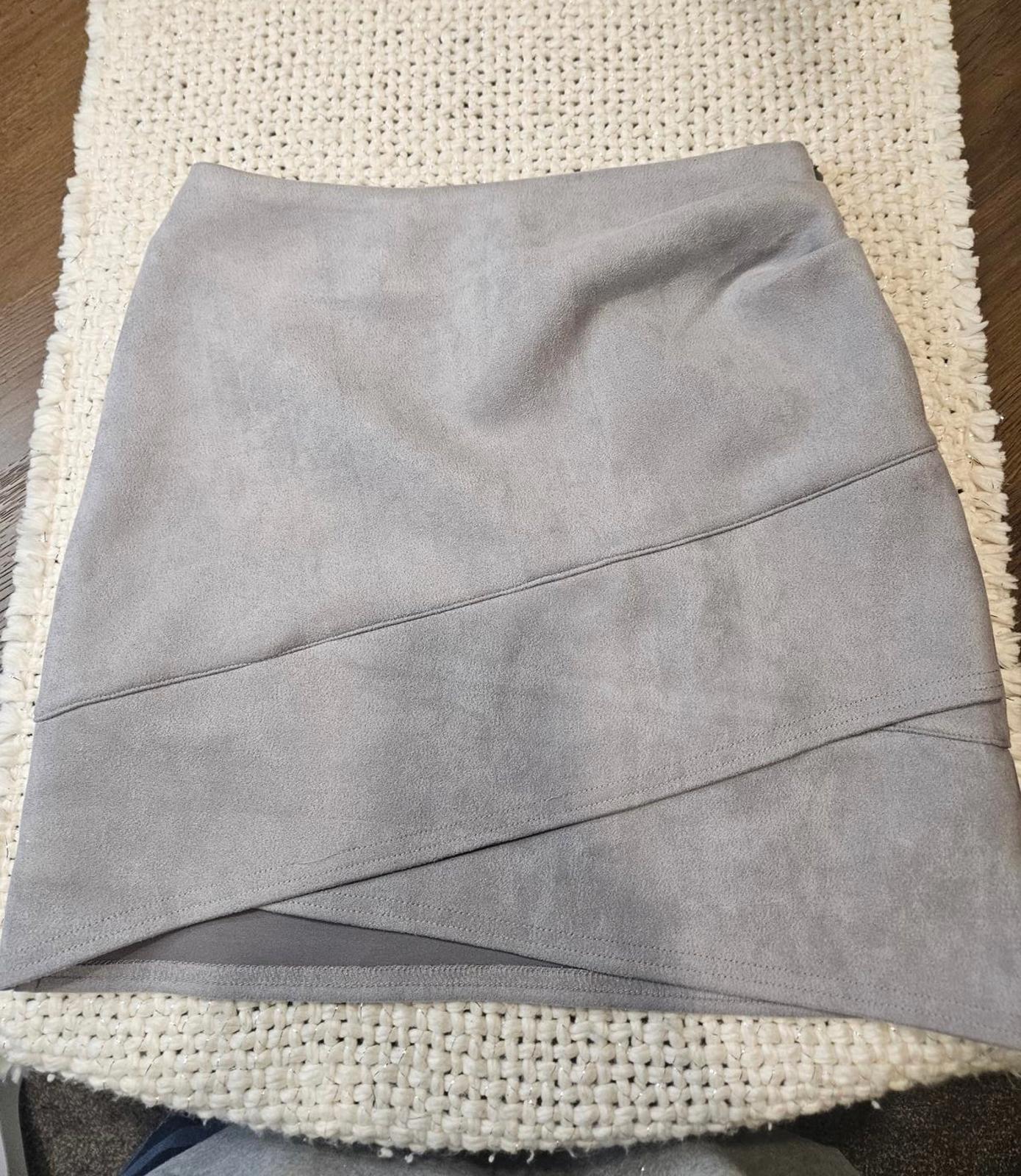 Nwot Harper Wren Gray Suede Mini Skirt a18