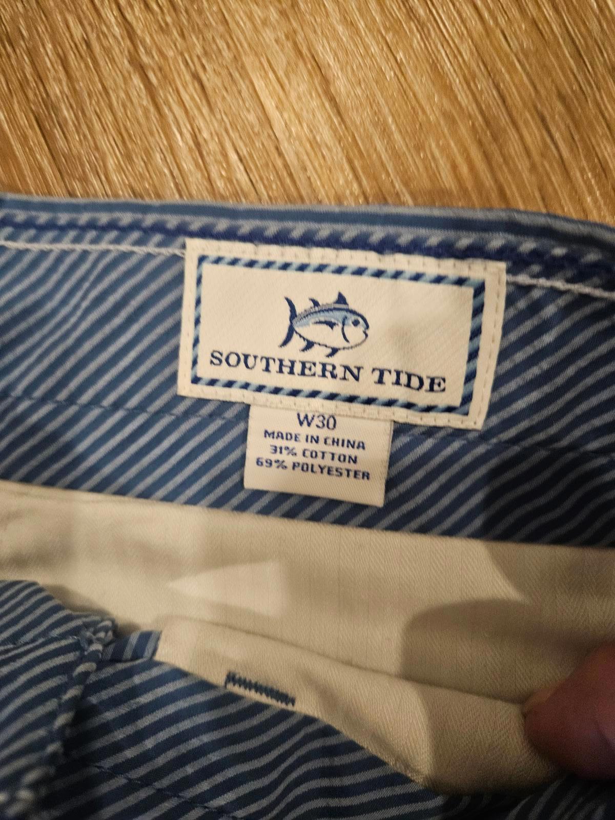 Southern Tide Men's Casual Blue Pinstripe Shorts-30