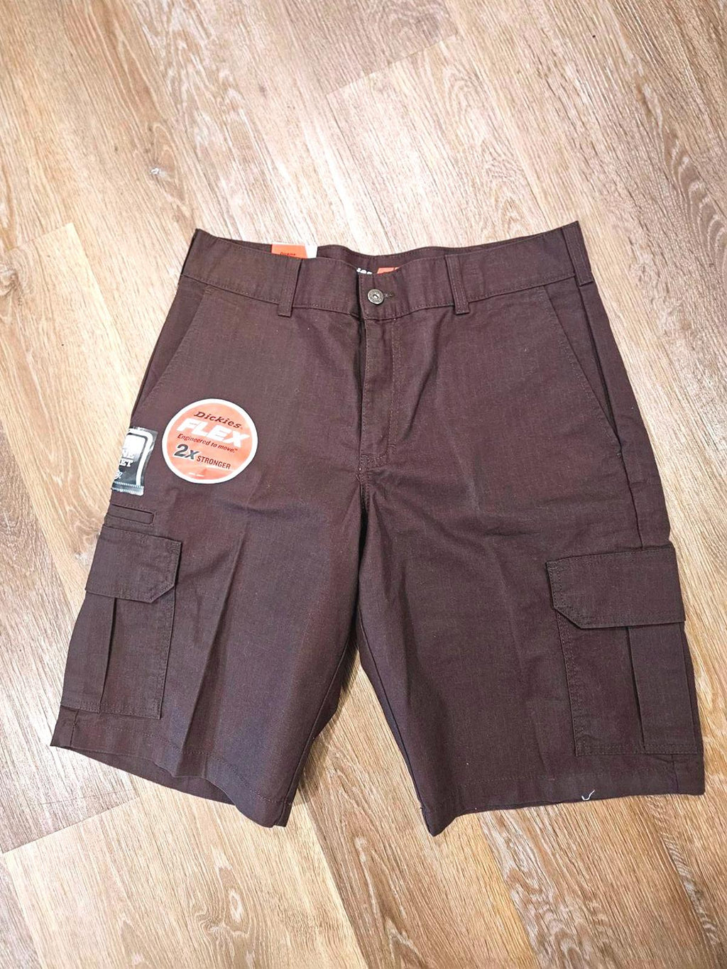 Nwt Dickies Flex Fit Brown Cargo Shorts for Men 34