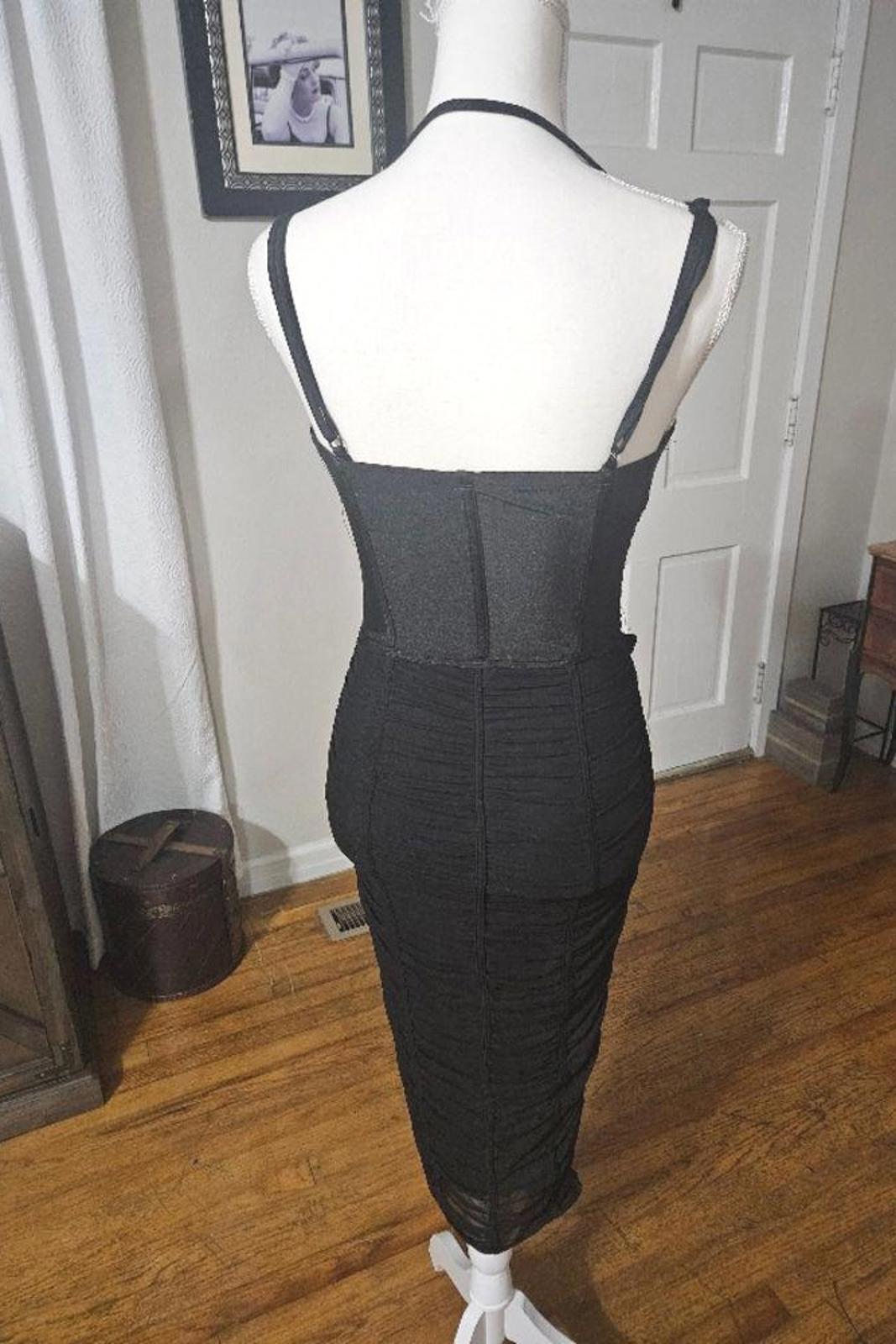 Nwot Love Highlight Black Ruched Midi Dress with Corset H29