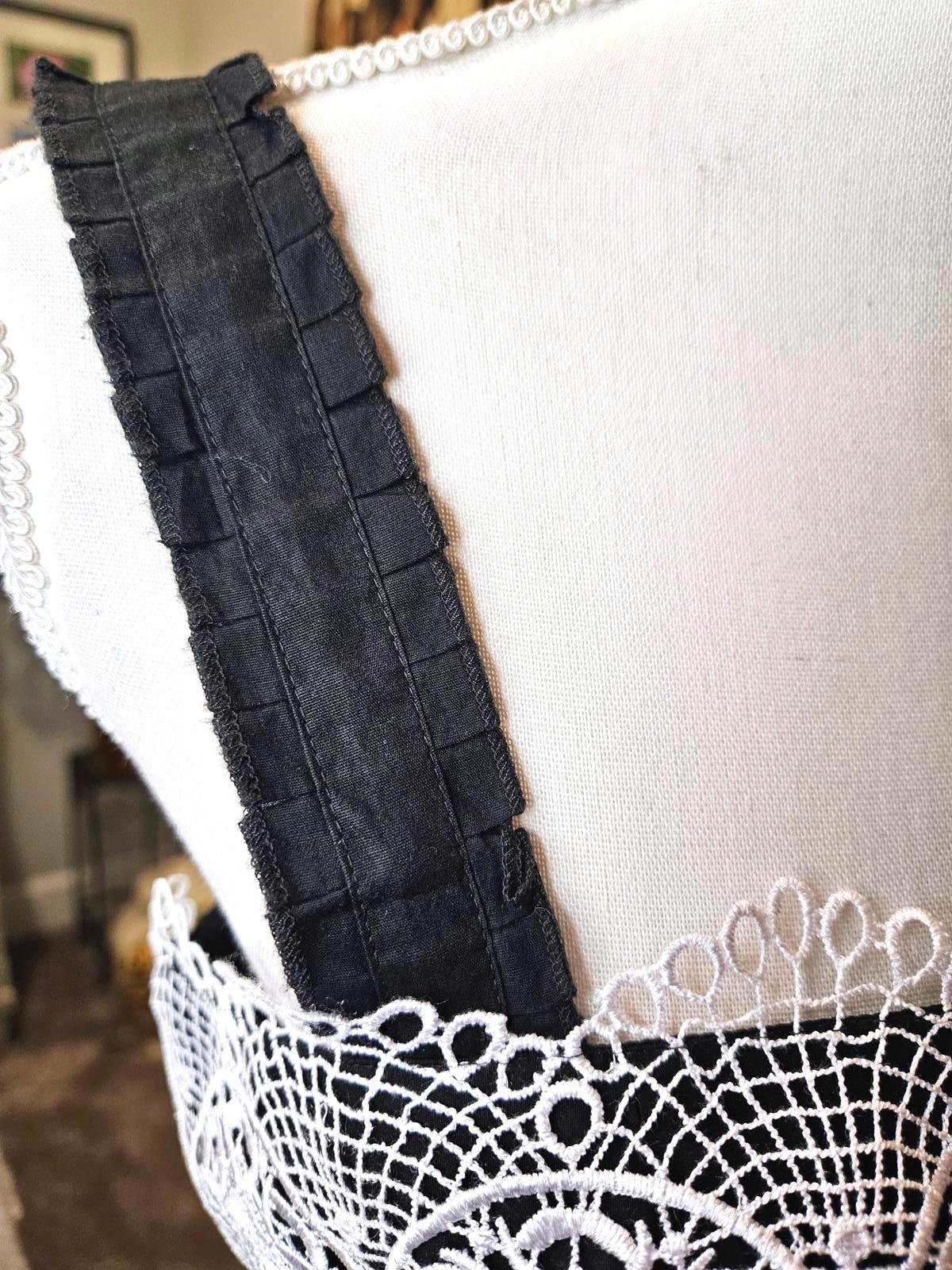 Loft  Black Lace Trim Top by Ann Taylor - Size 4 b86