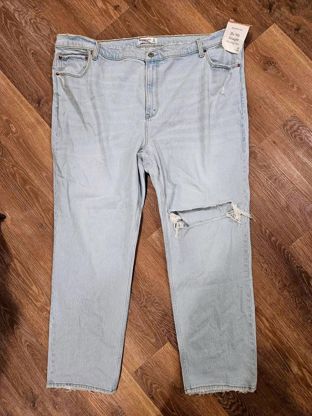 Nwt Abercrombie & Fitch '90s Straight Ultra High Rise Jeans