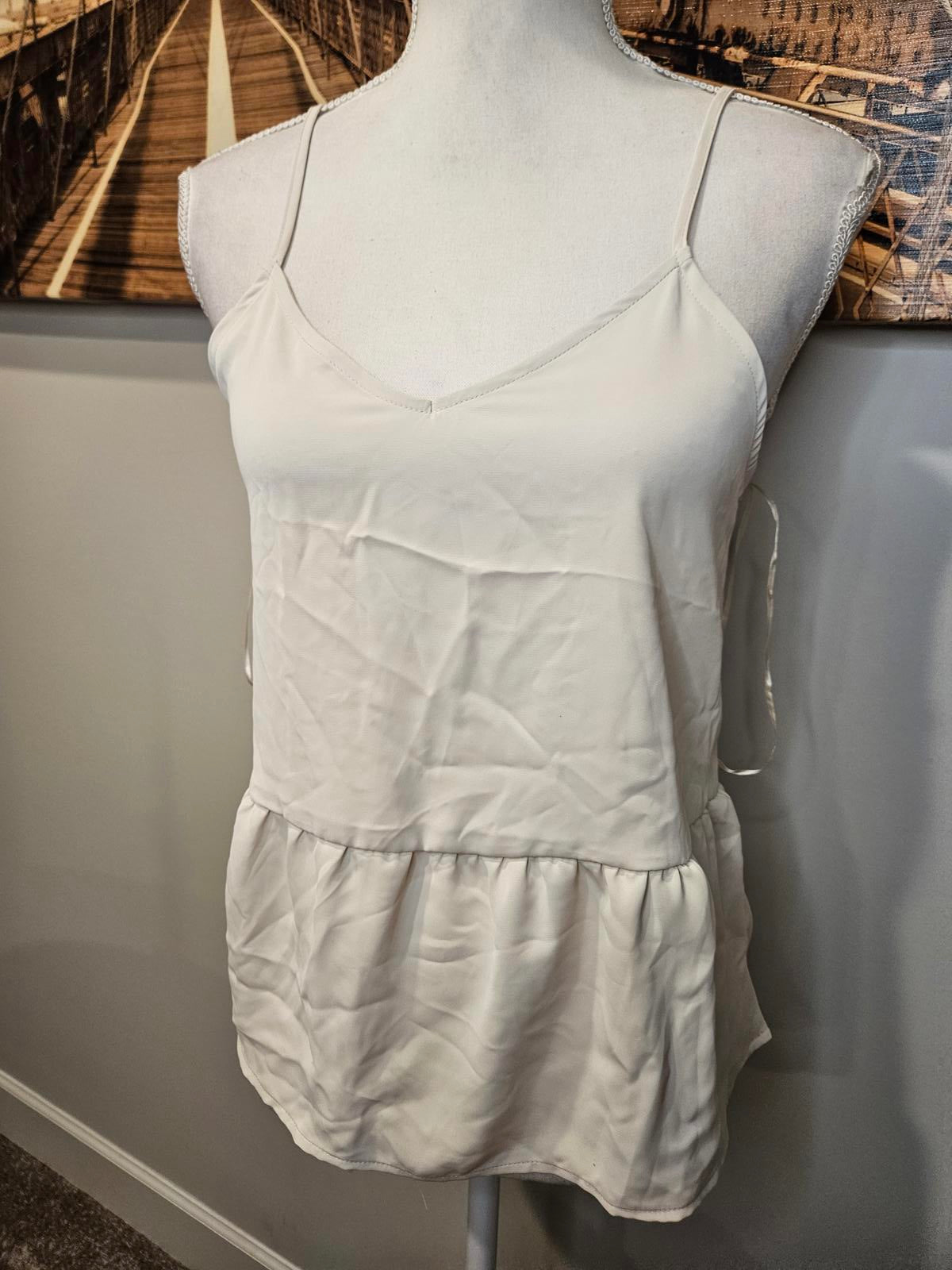 Nwt 3 Olive & Oak Sleeveless Peplum Tops A51