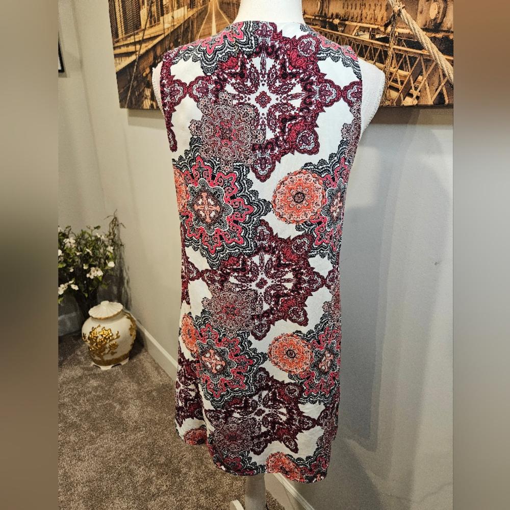 New York & Co Floral PrintDress with Crisscross Detail H92