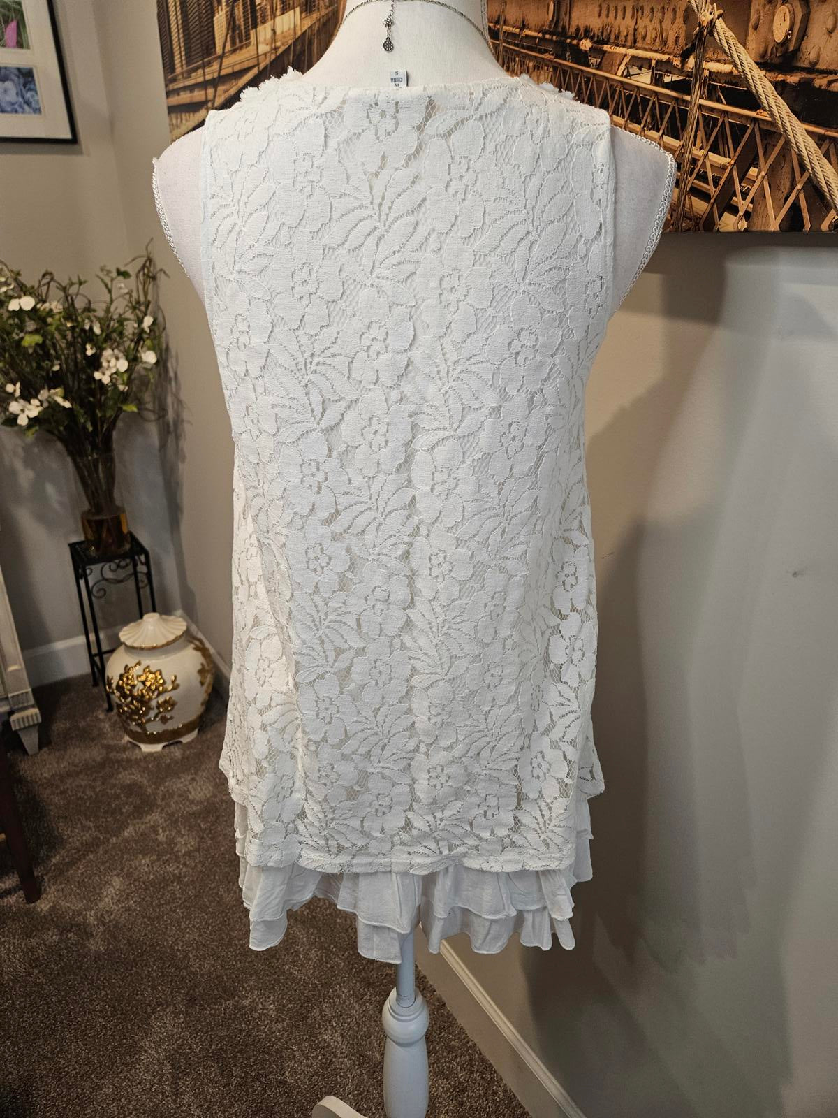 Mystree Elegant Floral Lace Tank Top - Size S #281