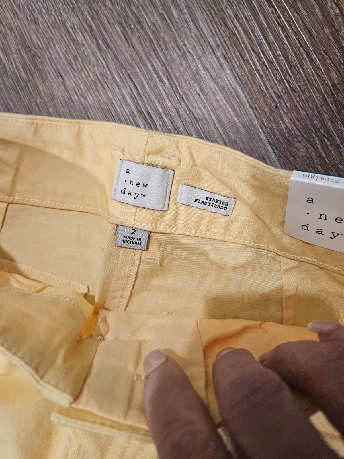 Light Yellow Women's Casual Pants