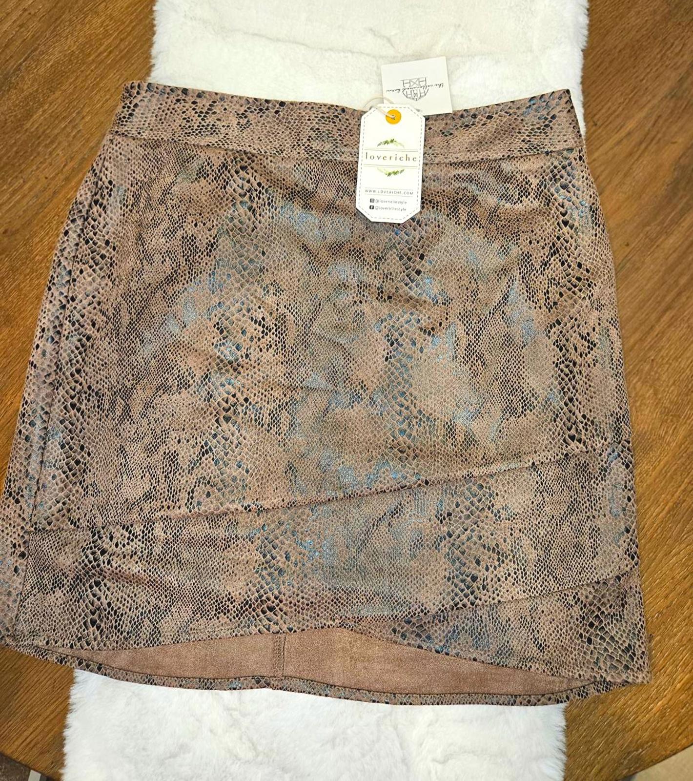 Loveriche Snakeskin Print Mini Skirt - Size M - New with Tags #43