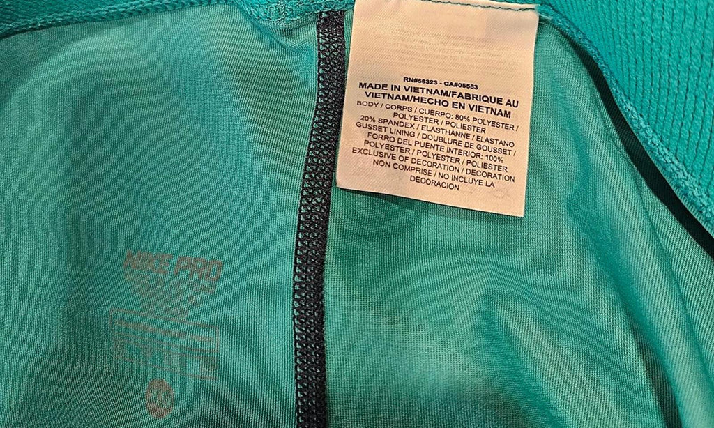 Nike Pro Women's  Capri Leggings - Stylish Activewear #625