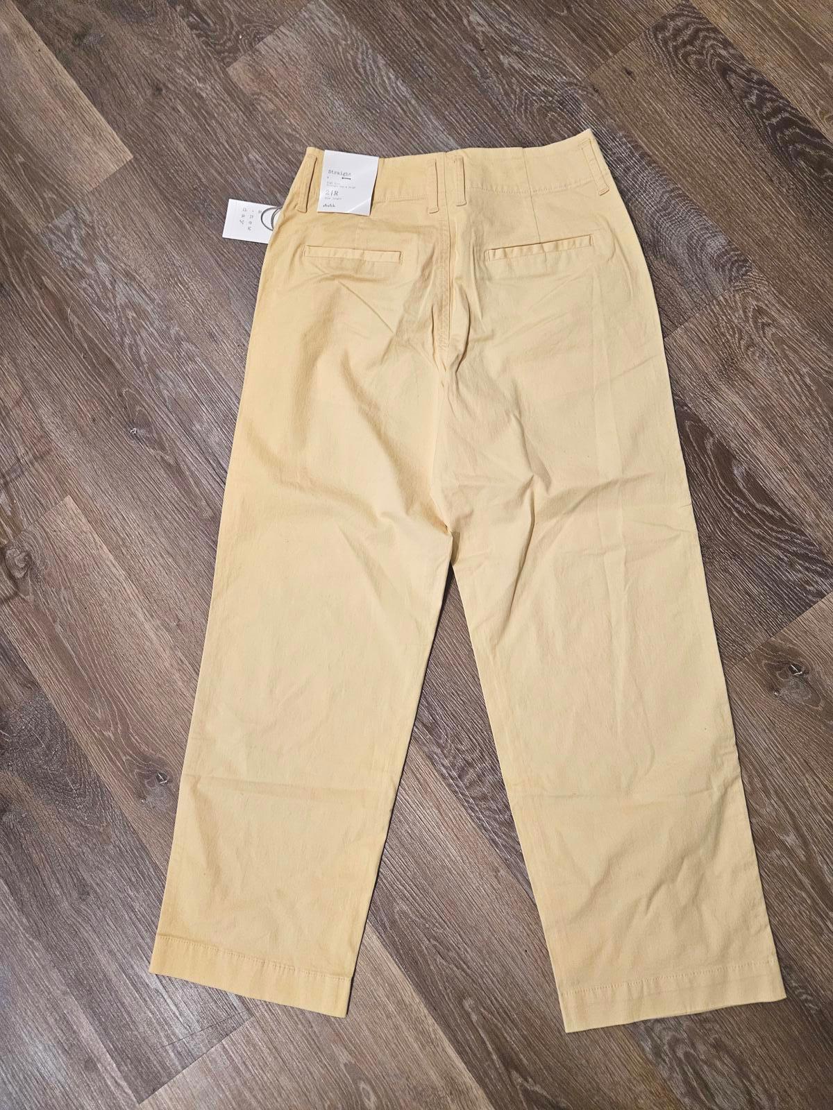 Light Yellow Women's Casual Pants