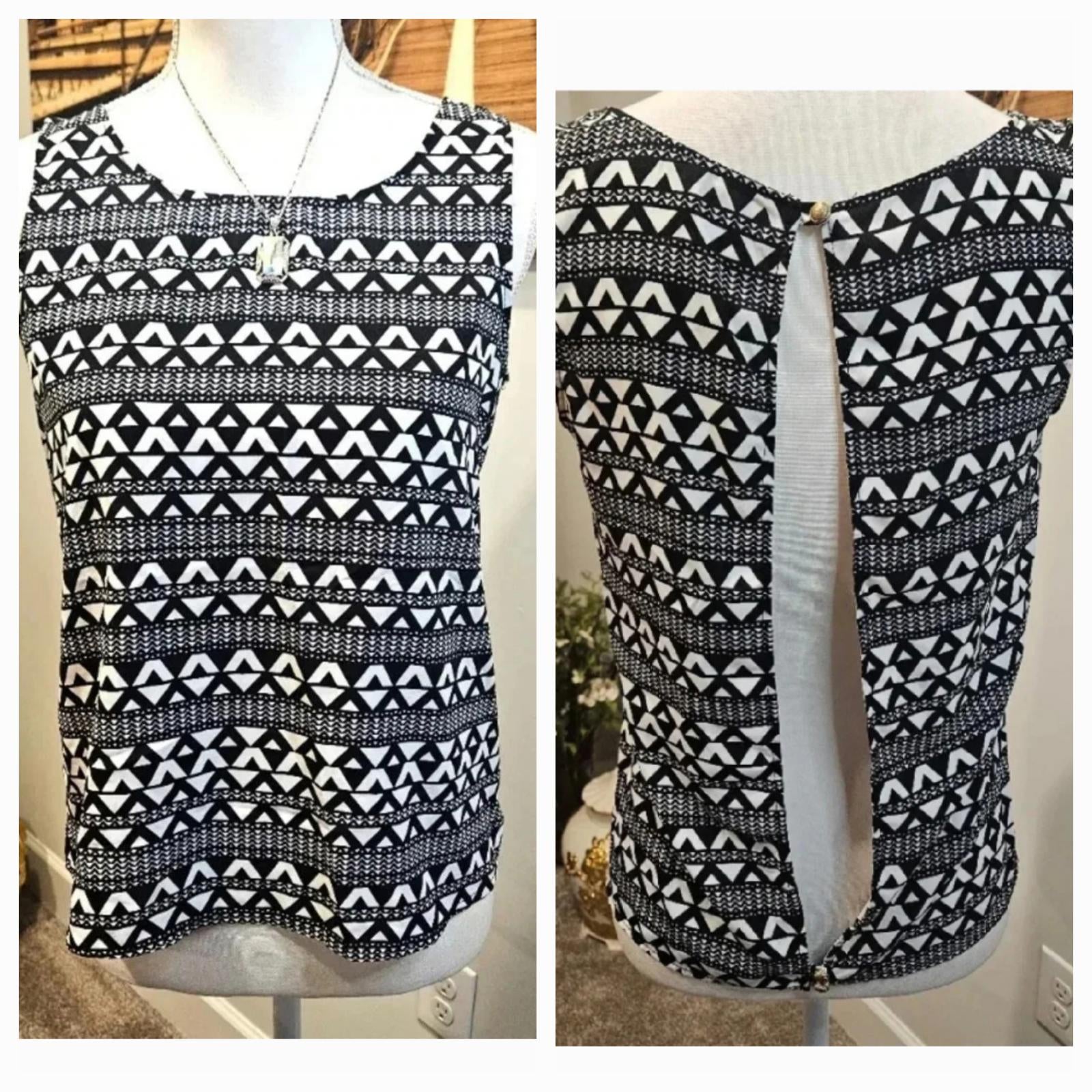 My Story Open Back Black and White Geometric Tank Top #129