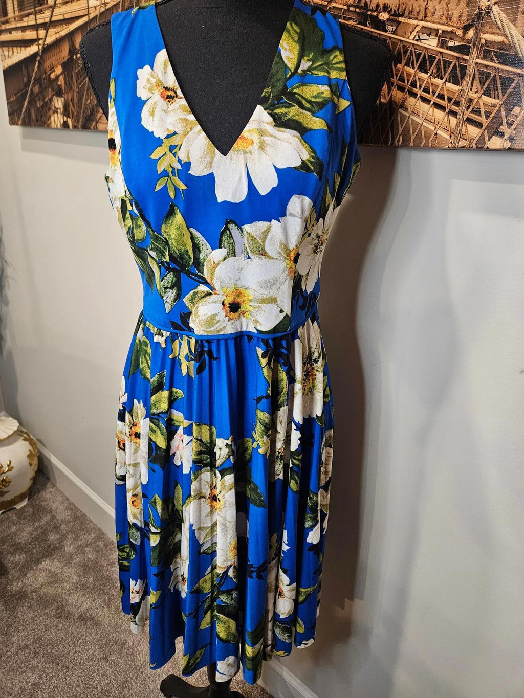 Maggy London Women's Floral Dress Size US 6