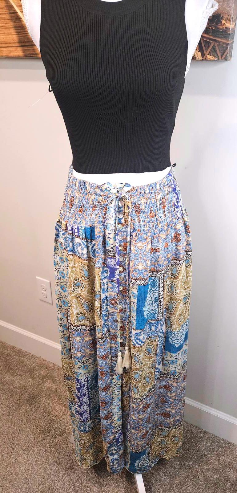 Nwt  2 Piece Christian Siriano Bohemian Maxi skirt and Top 1096