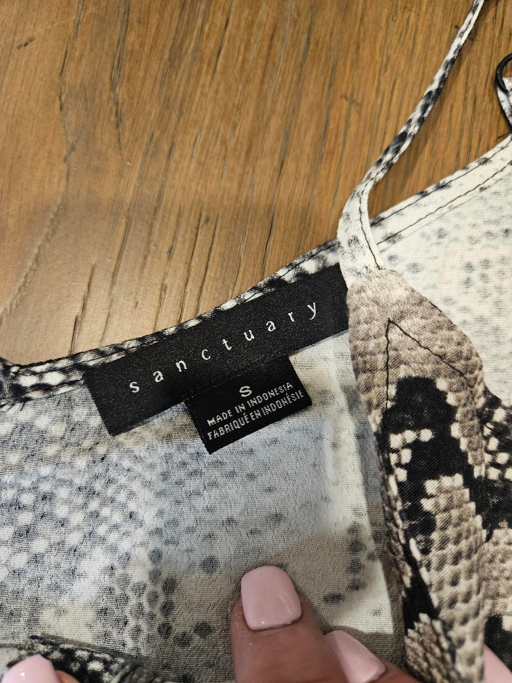 Nwot Sanctuary Women's Snakeskin Print Camisole Top 847