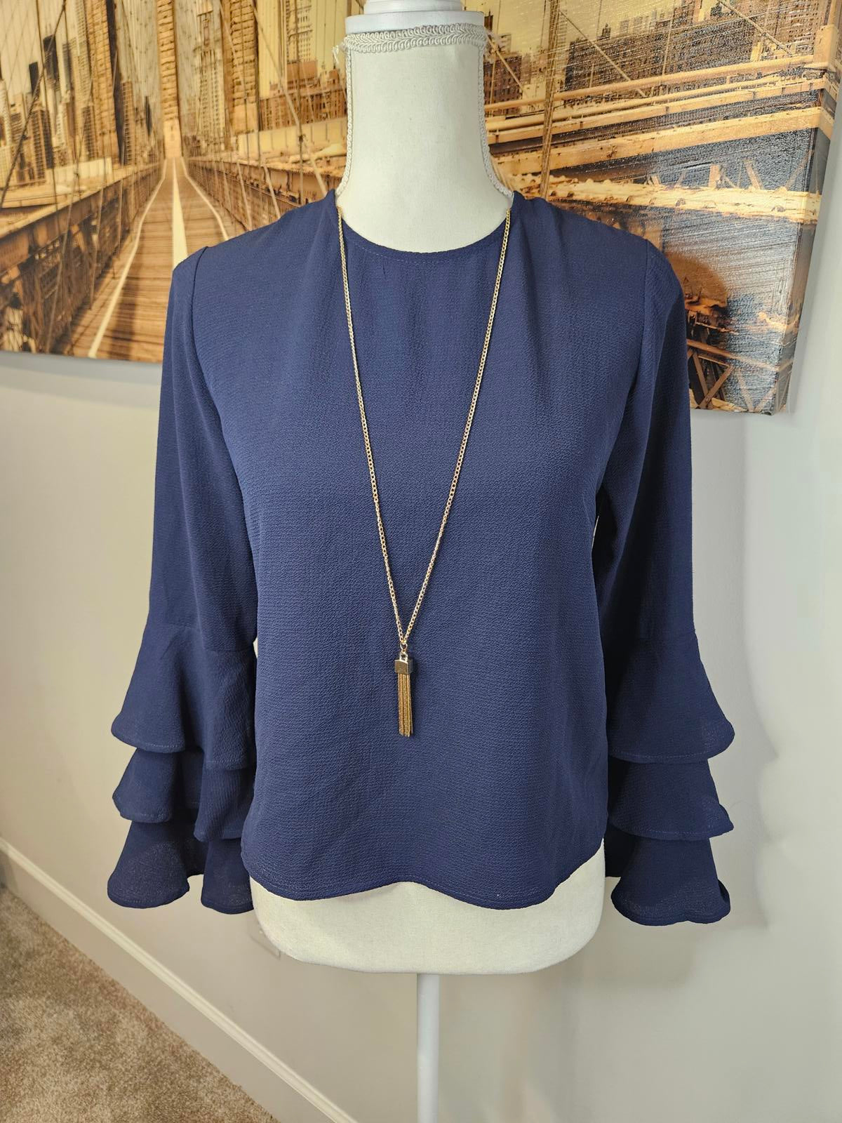 Nwot Meraki Chic Navy Ruffle Sleeve Top #766