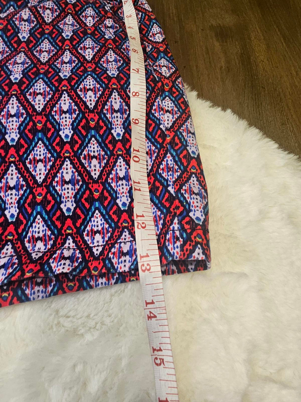 Liz Claiborne Vibrant Geometric Print Shorts #300