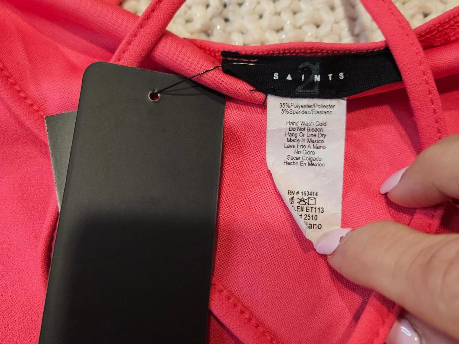 Nwt 21 Saints Crop tops- Pink & Olive 712