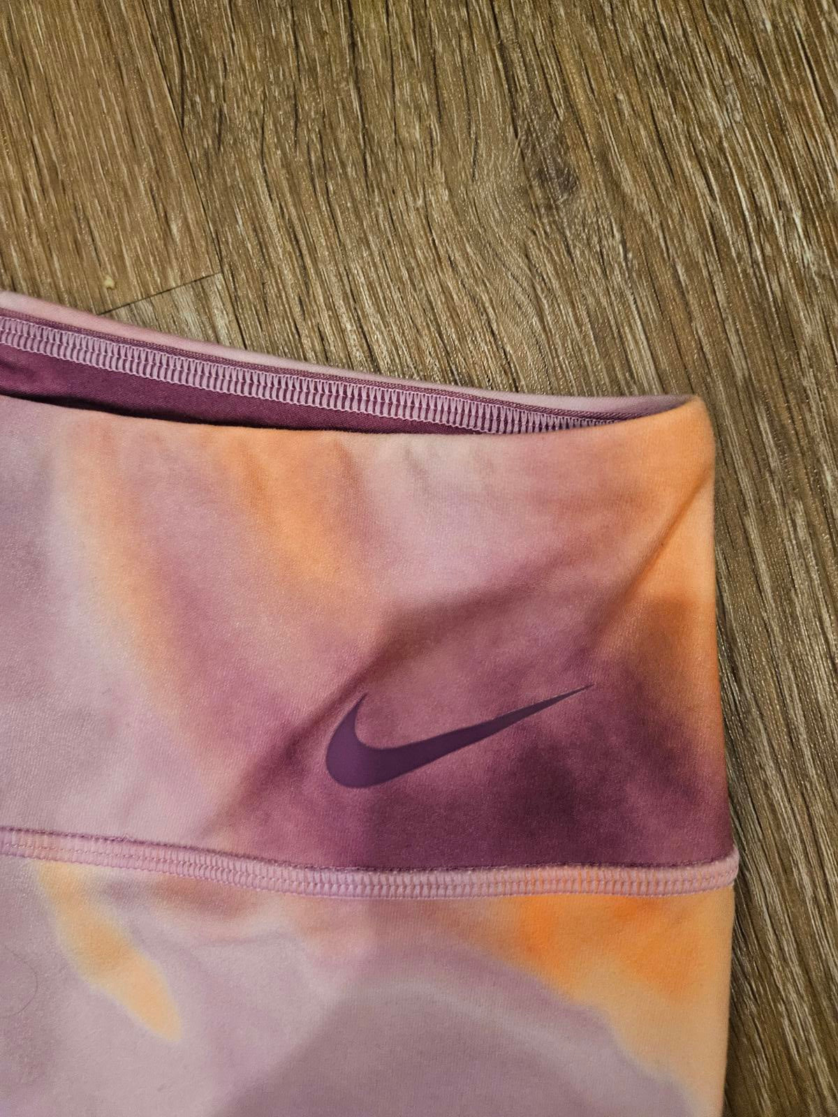 Nike Set Women's Purple Sleeveless Tank & Leggings Size Small