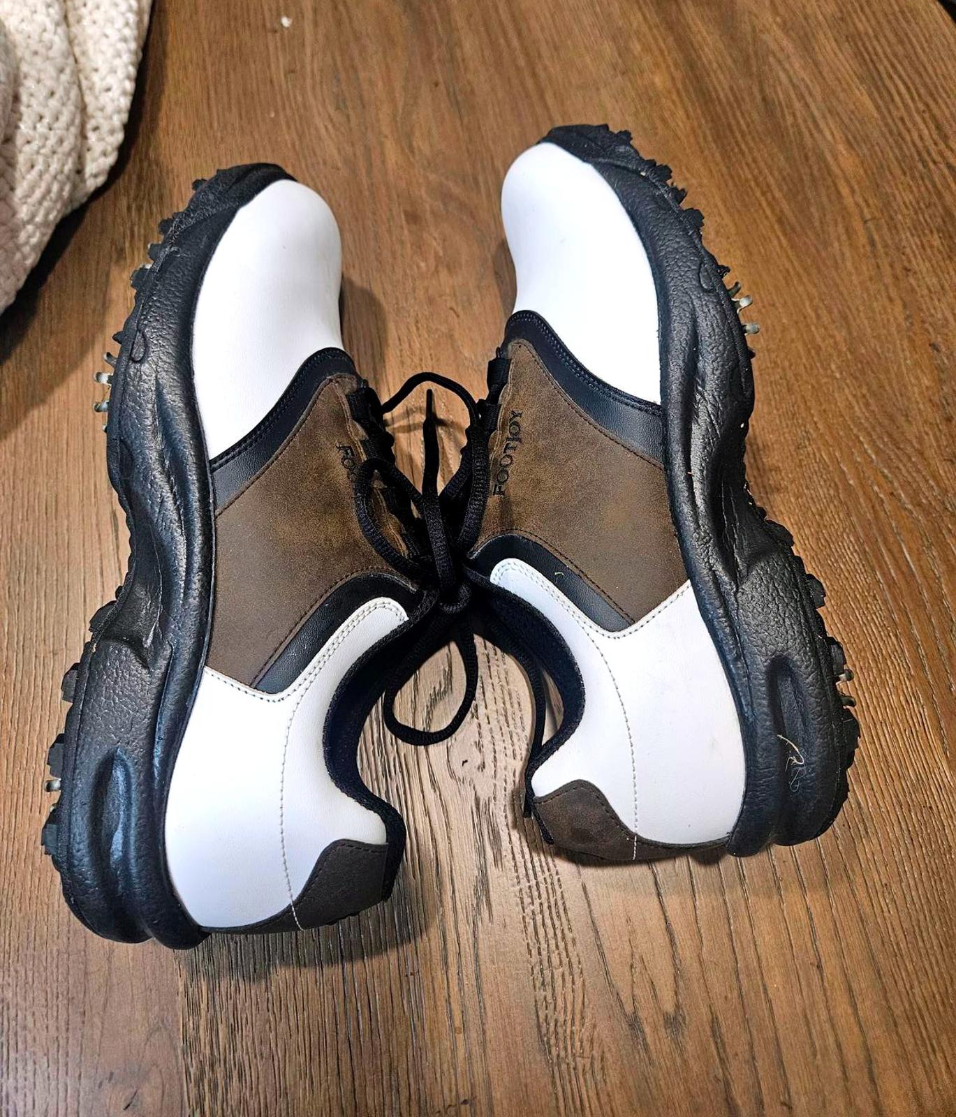 Men's FootJoy Golf Shoes Size 9.5 M