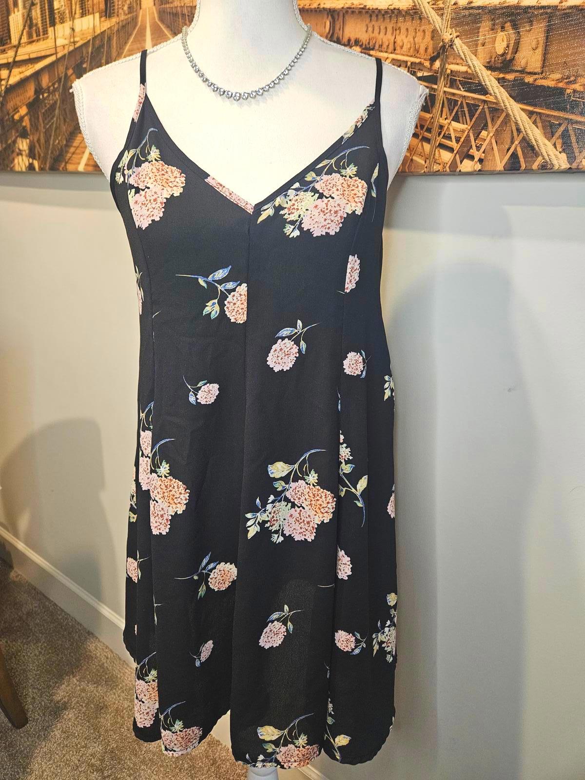 Lush Floral Black Slip Dress – Perfect for Summer #H61