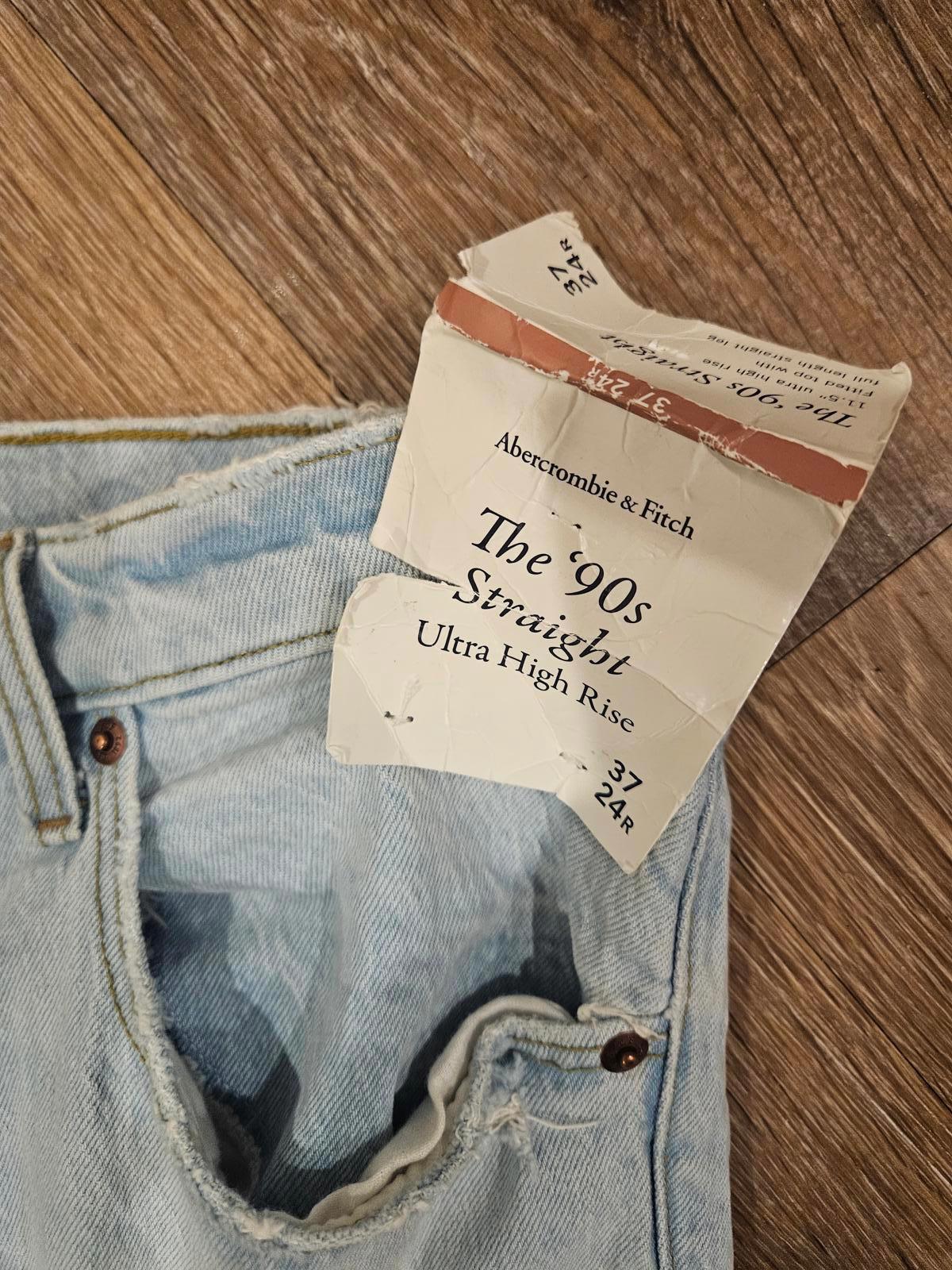 Nwt Abercrombie & Fitch '90s Straight Ultra High Rise Jeans