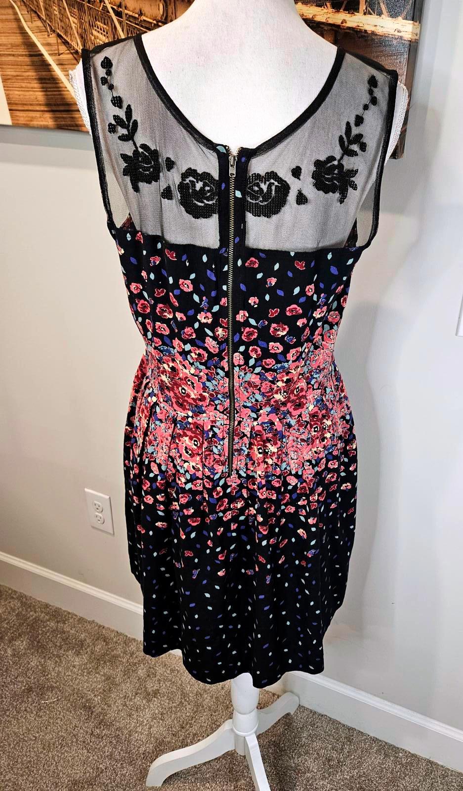Kimchi Blue Floral Dress - Size 10 771