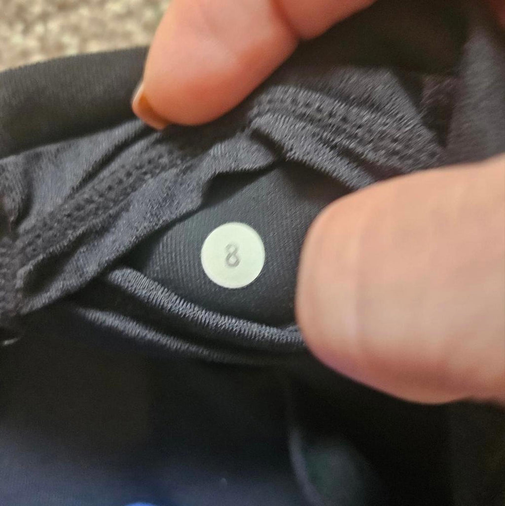 Lululemon Black Capris with Blue Patterned Waistband - Size 8 #J2
