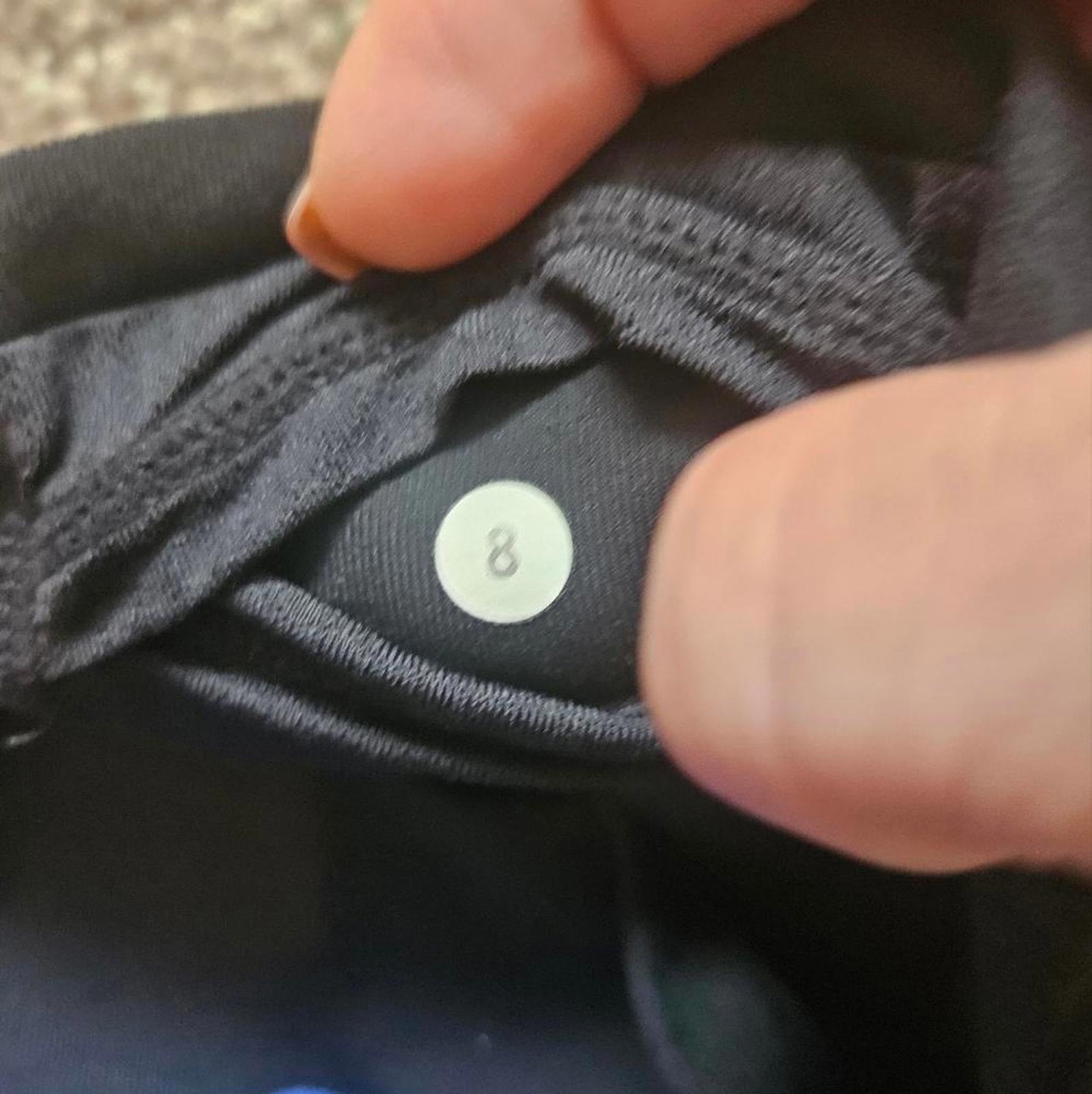 Lululemon Black Capris with Blue Patterned Waistband - Size 8 #J2