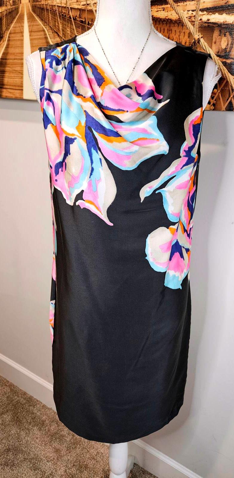 LOFT Women's Floral Print Dress - Elegant Sleeveless Design 1075