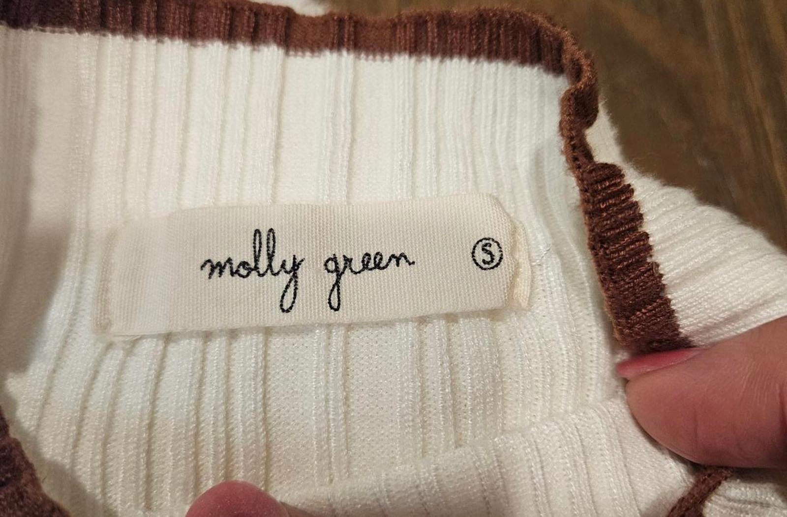 Molly Green White Ribbed Sweater with Brown Accents #473