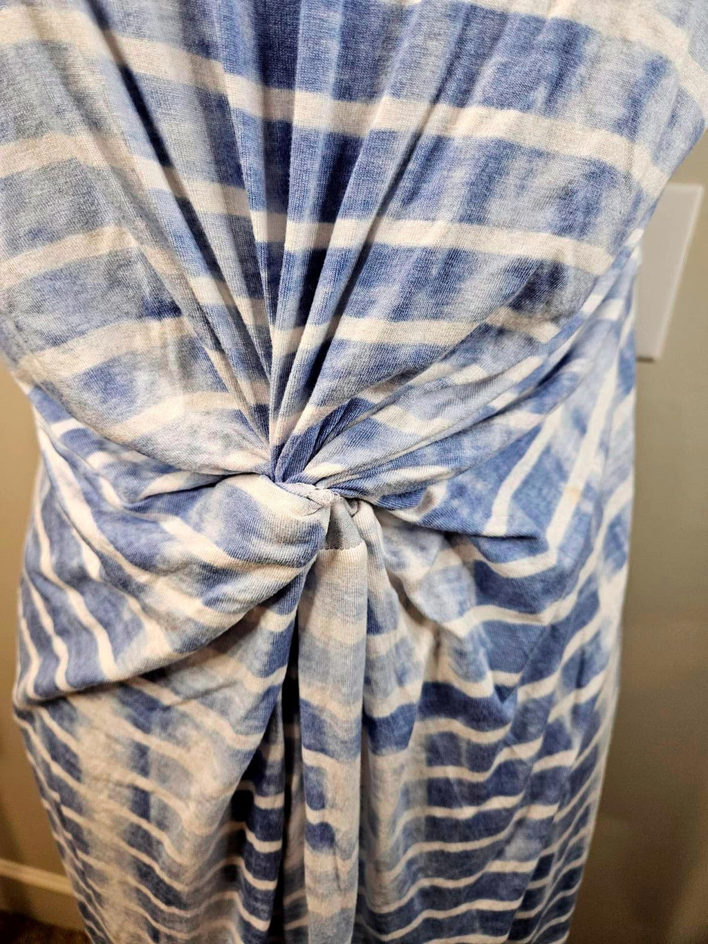 Liz Claiborne Striped Blue Twist Dress - Size Large #762