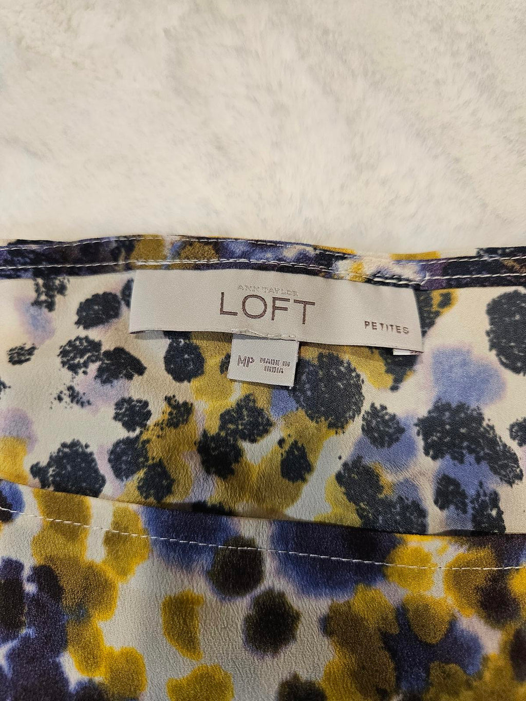 Loft Women's Cap Sleeve Blouse #565