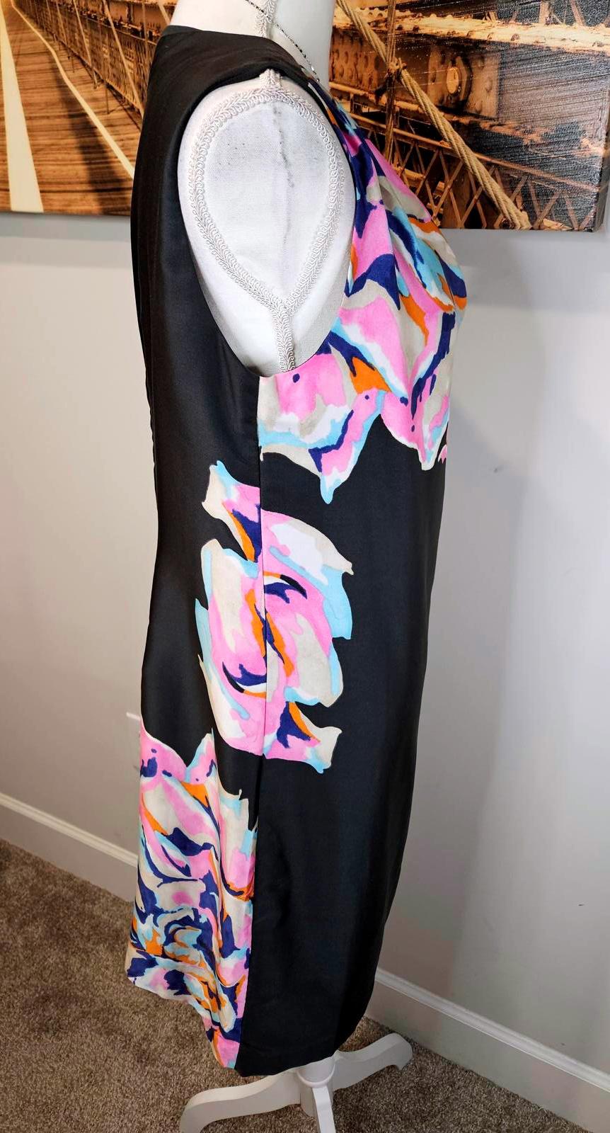LOFT Women's Floral Print Dress - Elegant Sleeveless Design 1075