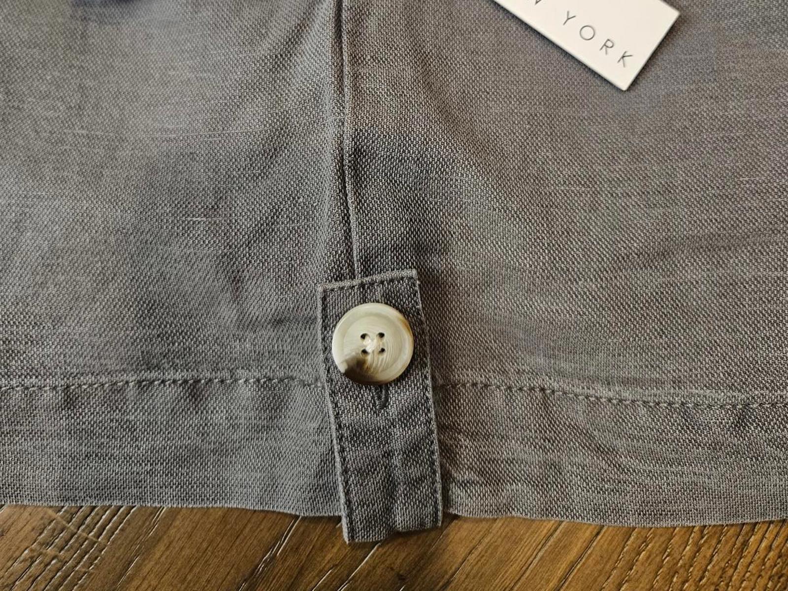 Nicole Miller NY Women's Gray Linen Belted Shorts - Size 2 1017