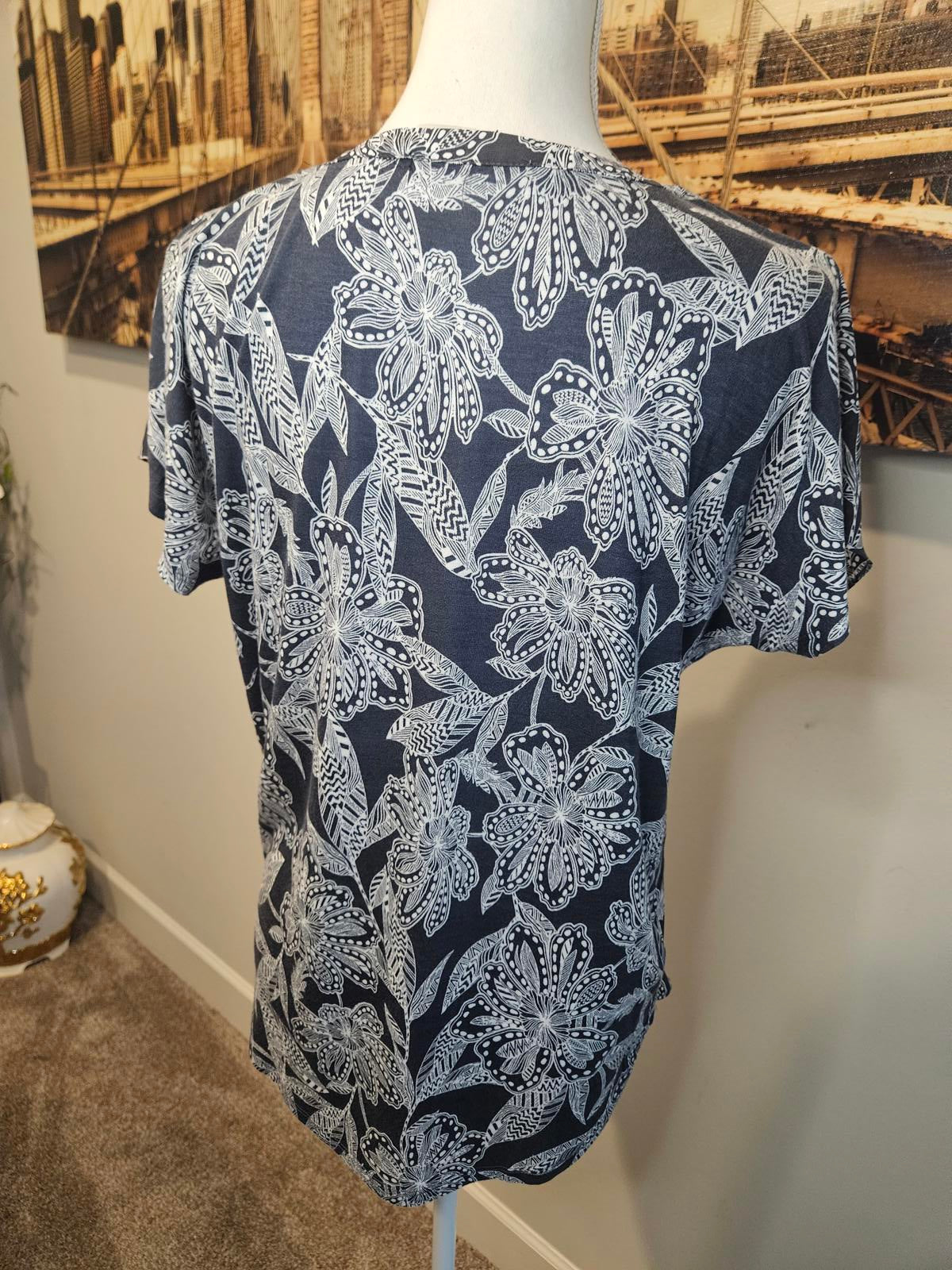 Loft Stylish Cornflower Blue  Floral Print Top #162