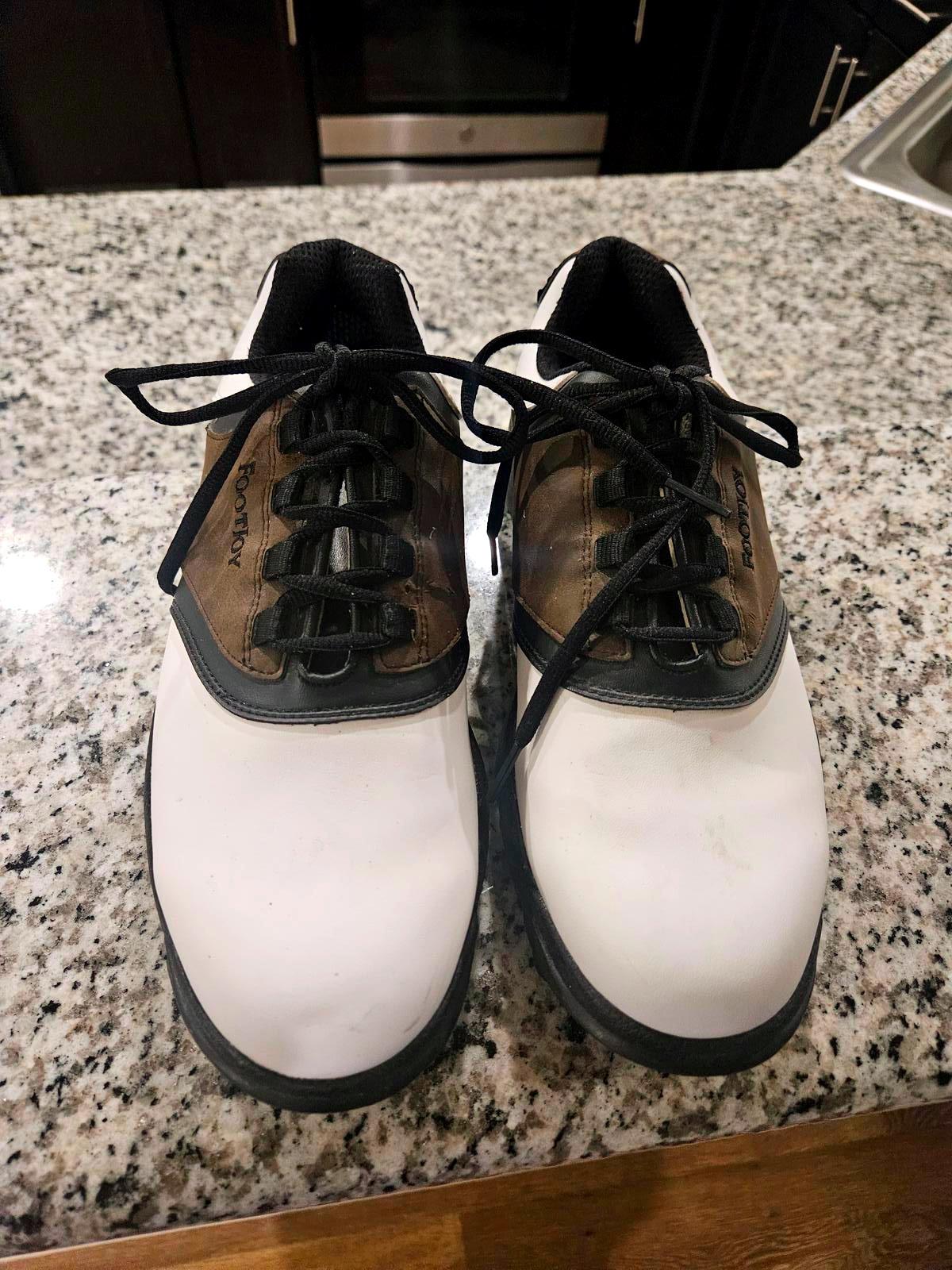 Men's FootJoy Golf Shoes Size 9.5 M