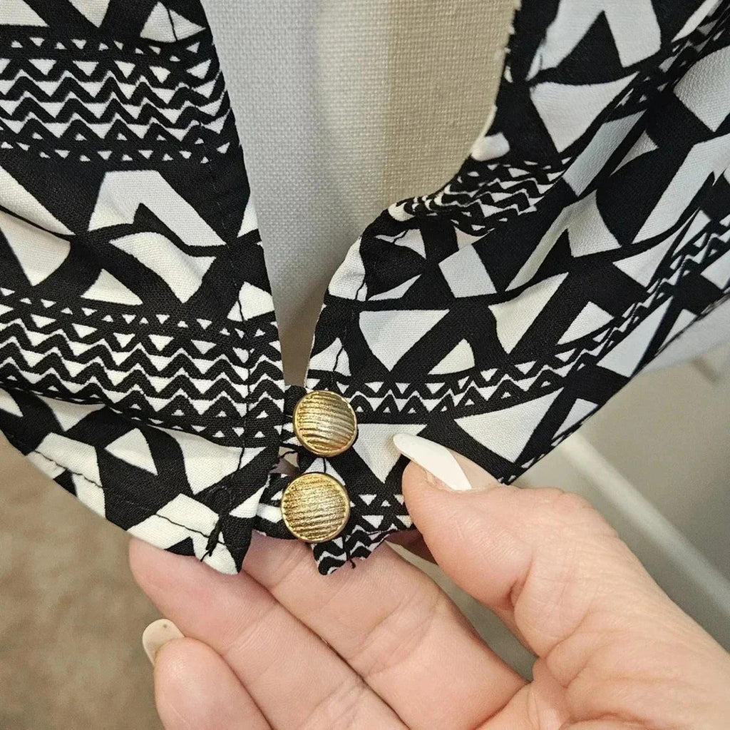 My Story Open Back Black and White Geometric Tank Top #129