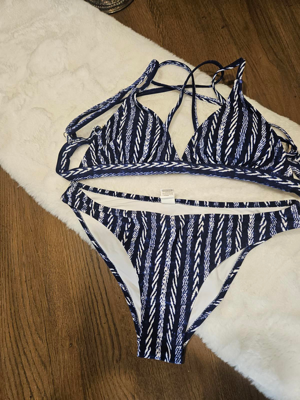 Nwot Cupshe Get Strappy Navy Striped Bikini #230