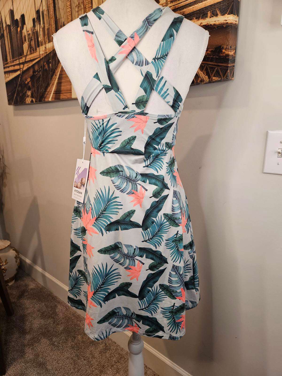 Kyodan Outdoors Athletic Tropical Golf Dress 342