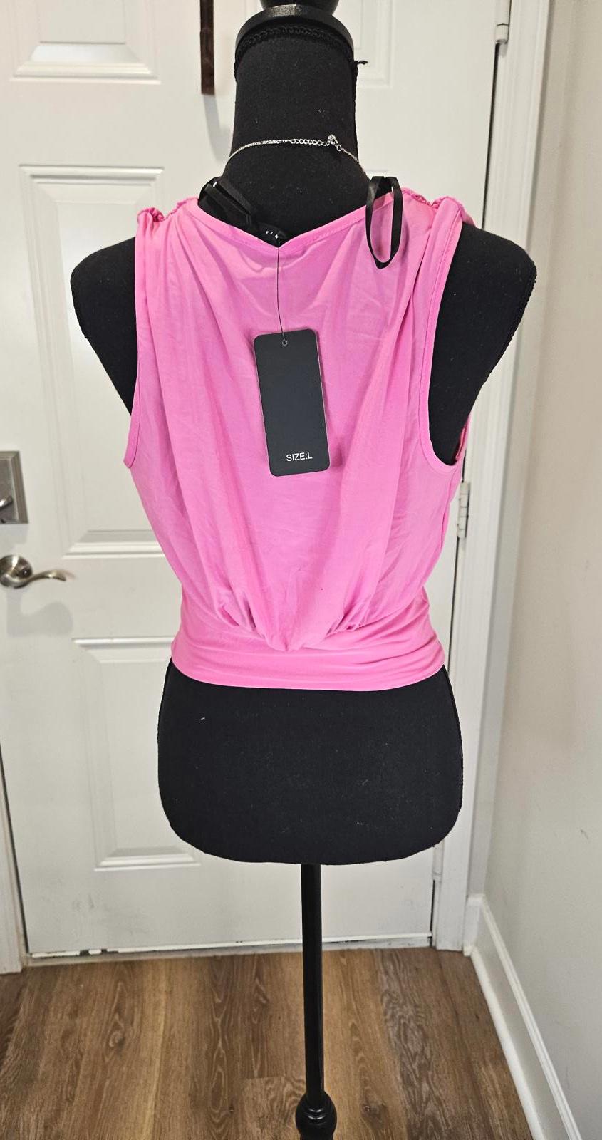 Nwt 21 Saints Stylish Pink Sleeveless Top