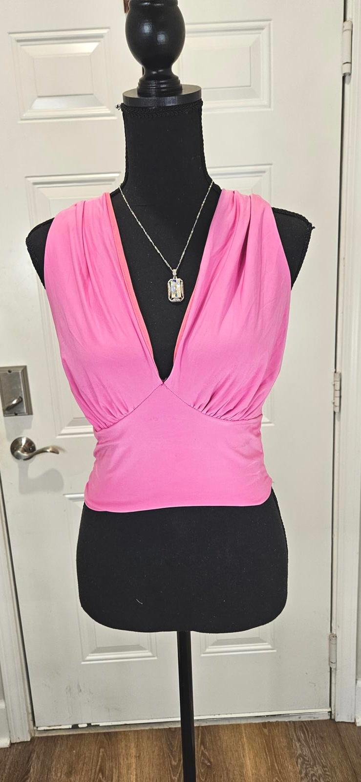 Nwt 21 Saints Stylish Pink Sleeveless Top